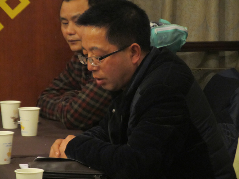 点击新窗口打开大图